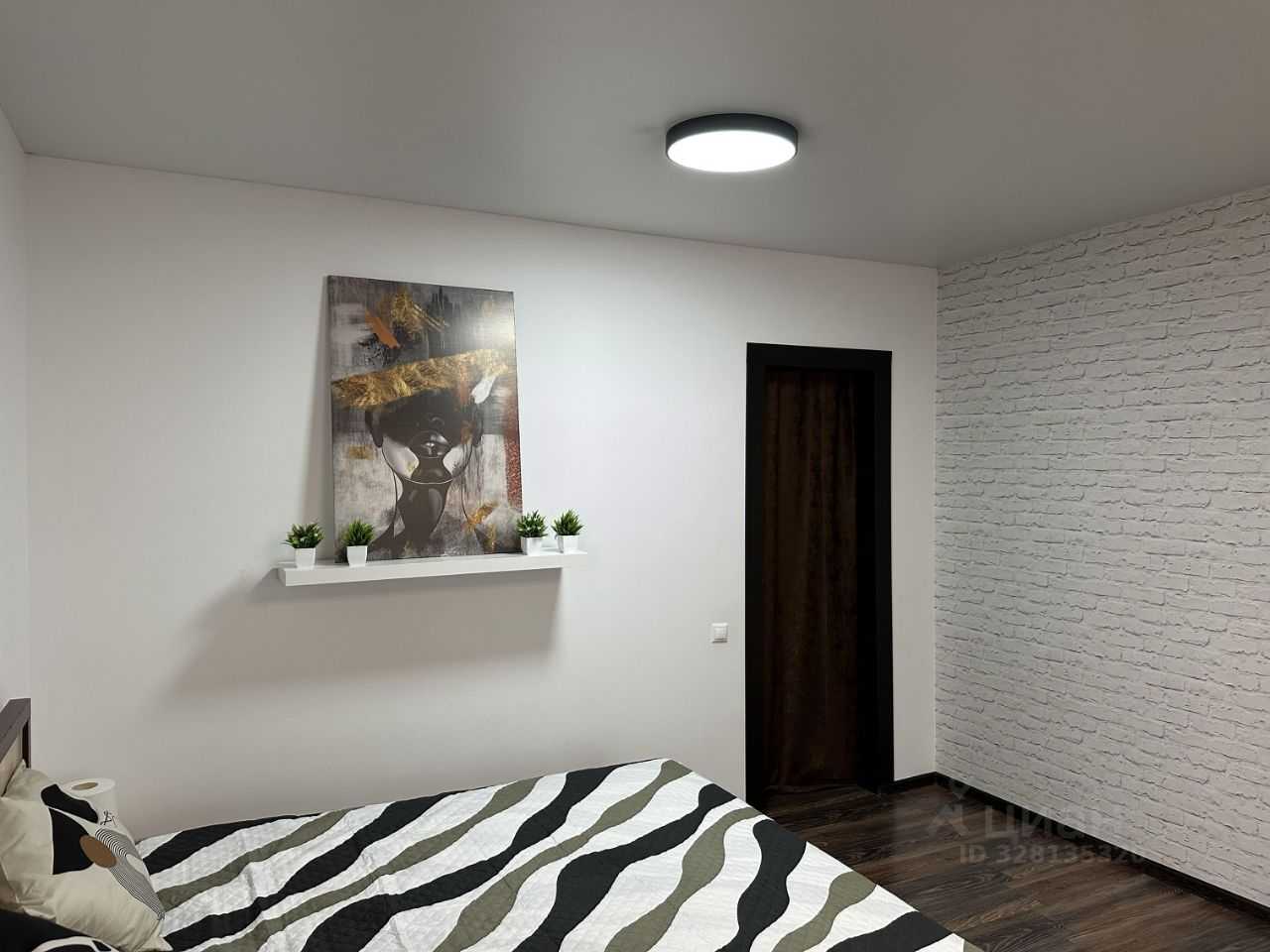 1-комнатная квартира, 56 м² — фотография 3