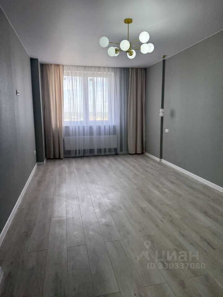 2-комнатная квартира, 68 м² — фотография 3