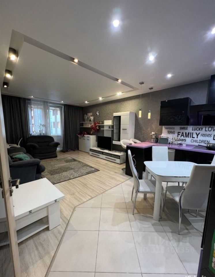 3-комнатная квартира, 82 м² — фотография 2