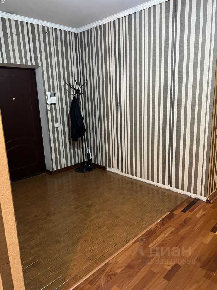 4-комнатная квартира, 142 м² — фотография 2
