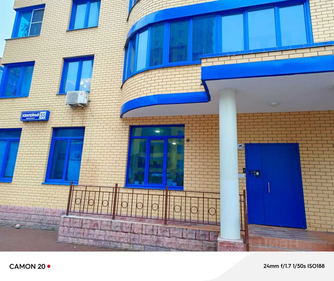 2-комнатная квартира, 75,6 м² — фотография 2