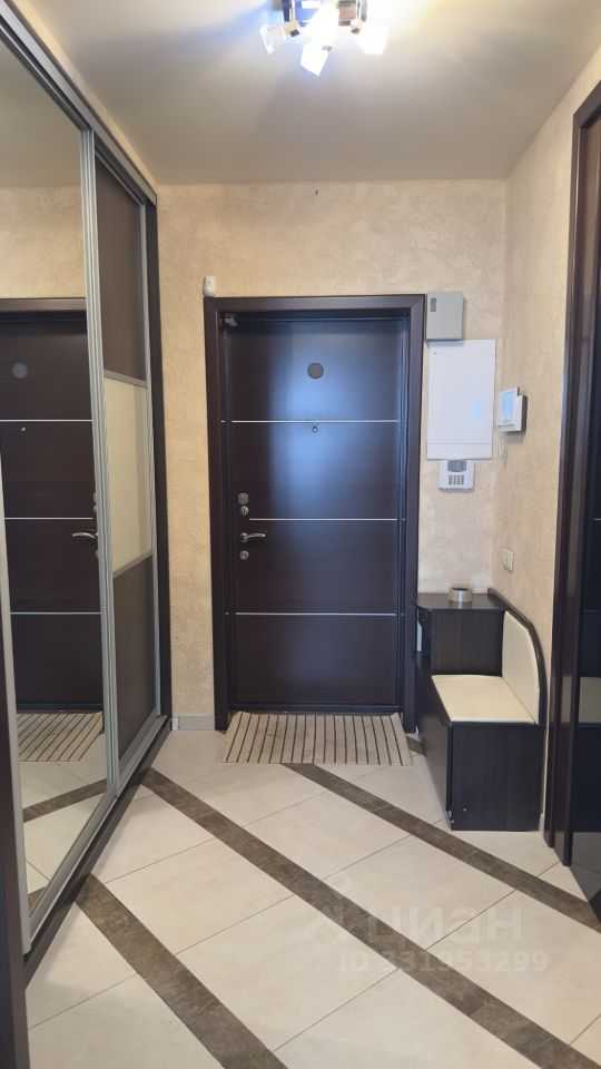 1-комнатная квартира, 55 м² — фотография 2