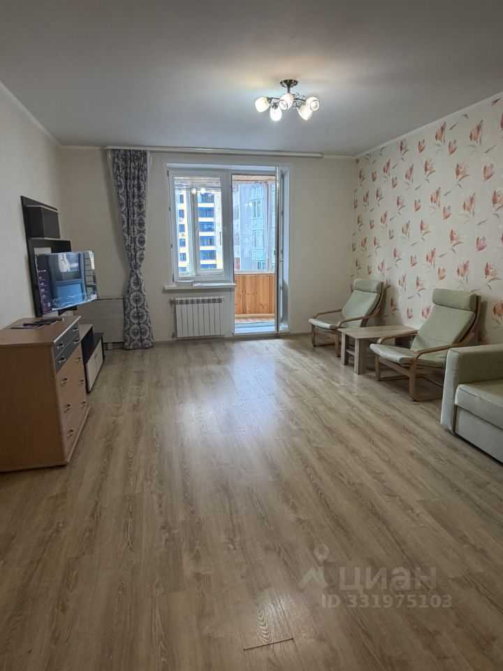 2-комнатная квартира, 82 м²