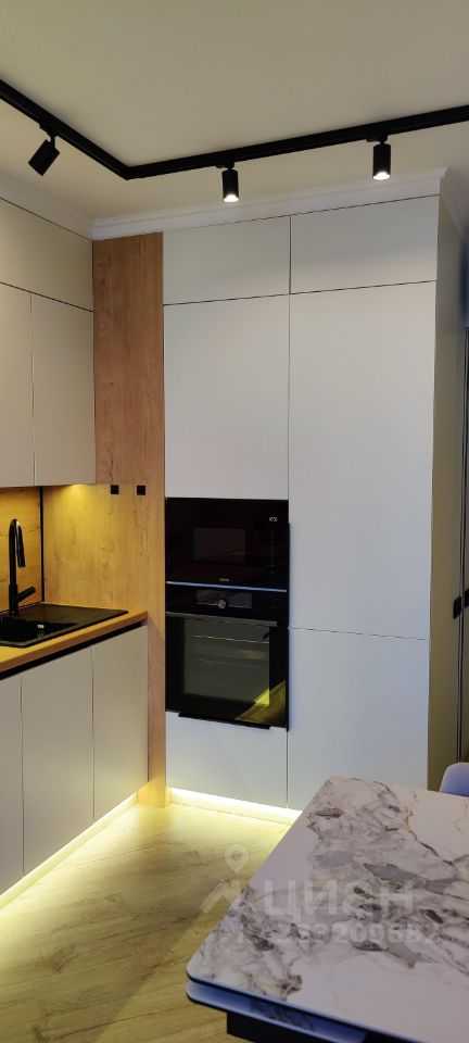2-комнатная квартира, 71 м² — фотография 2
