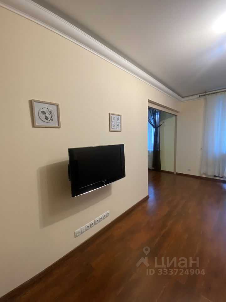 1-комнатная квартира, 50 м² — фотография 3