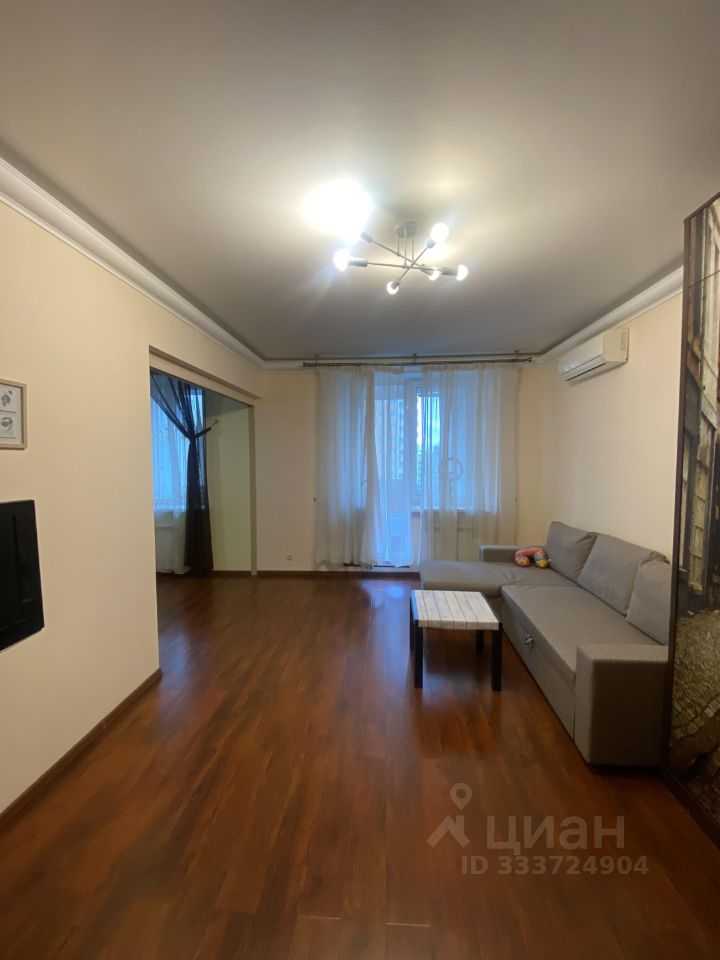 1-комнатная квартира, 50 м² — фотография 2