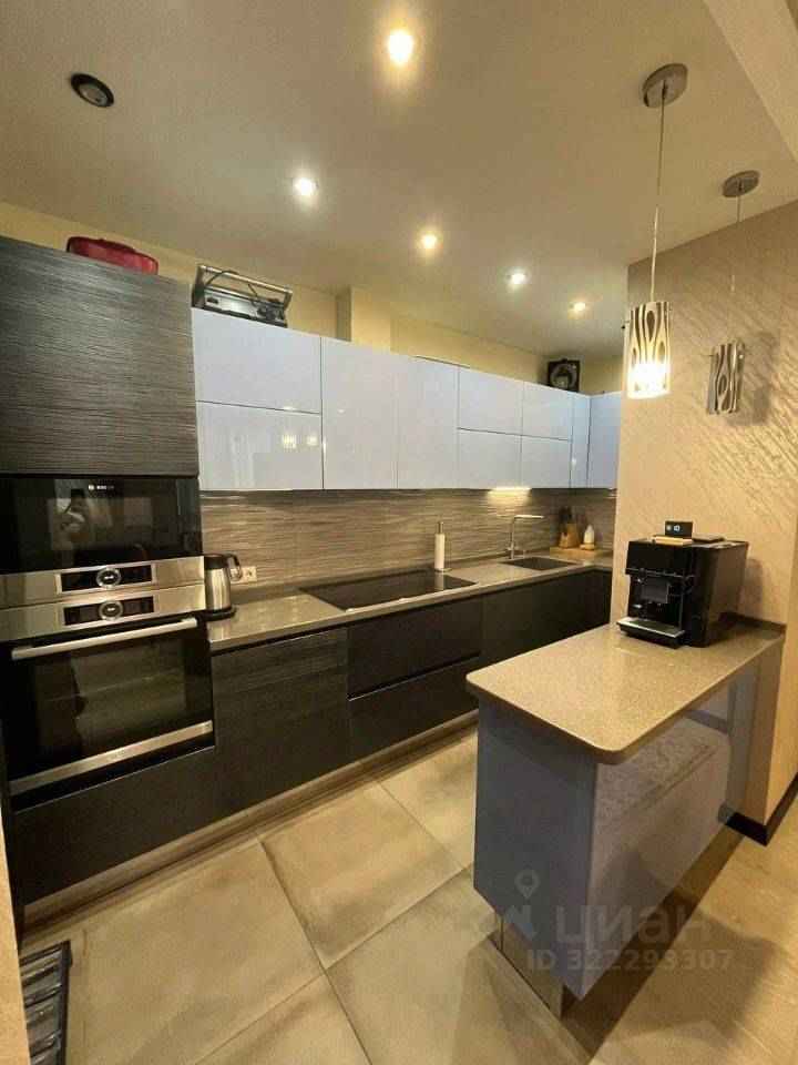 4-комнатная квартира, 106,4 м² — фотография 3
