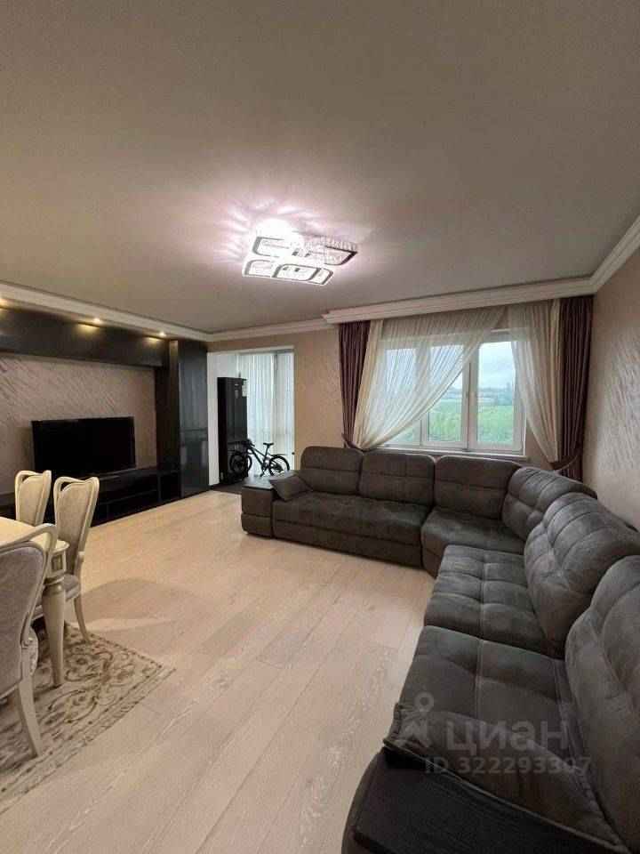 4-комнатная квартира, 106,4 м² — фотография 2