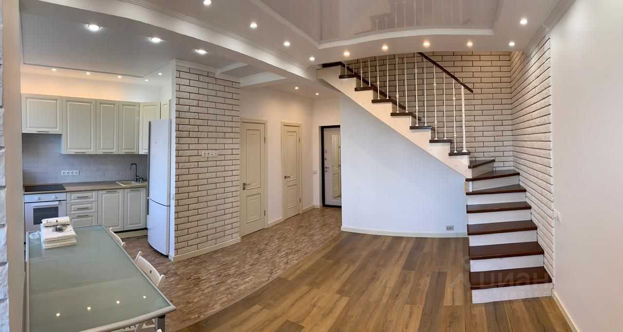 3-комнатная квартира, 72 м² — фотография 3