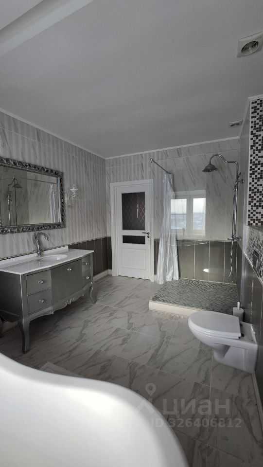 3-комнатная квартира, 105 м² — фотография 3
