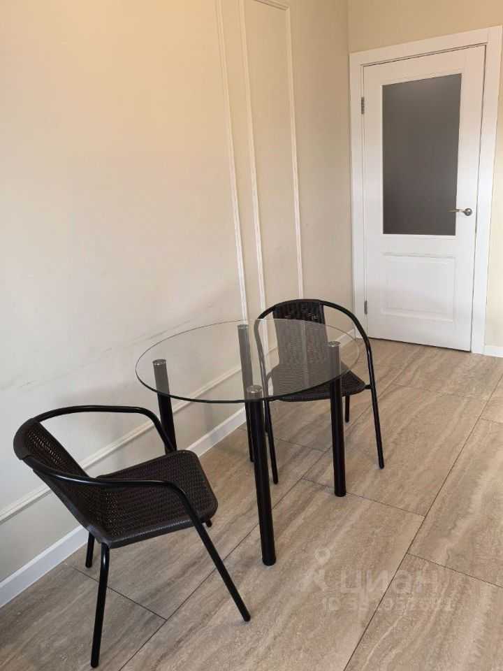 2-комнатная квартира, 58 м² — фотография 2