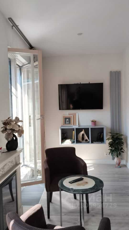 1-комнатная квартира, 46 м² — фотография 3