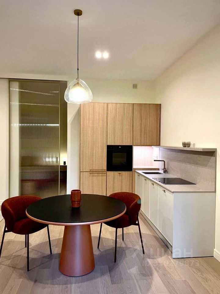 2-комнатная квартира, 55,6 м² — фотография 3