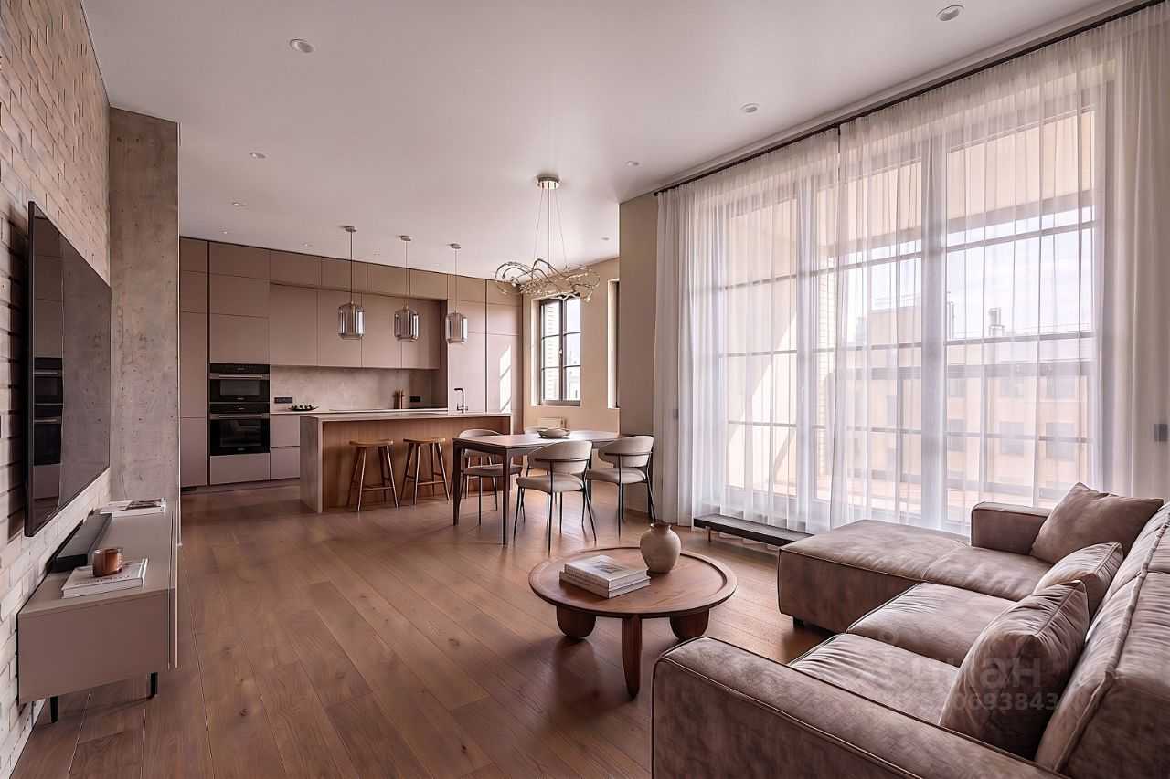 4-комнатная квартира, 170 м²