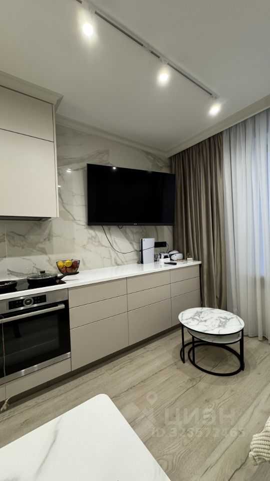 3-комнатная квартира, 76 м² — фотография 2