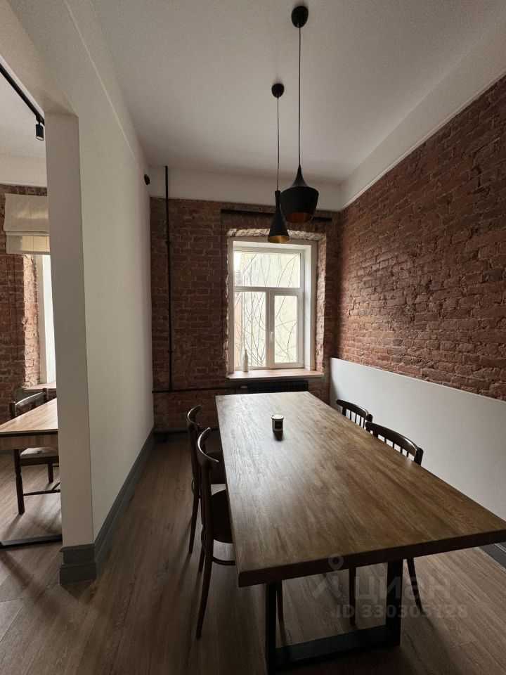 2-комнатная квартира, 65 м² — фотография 2