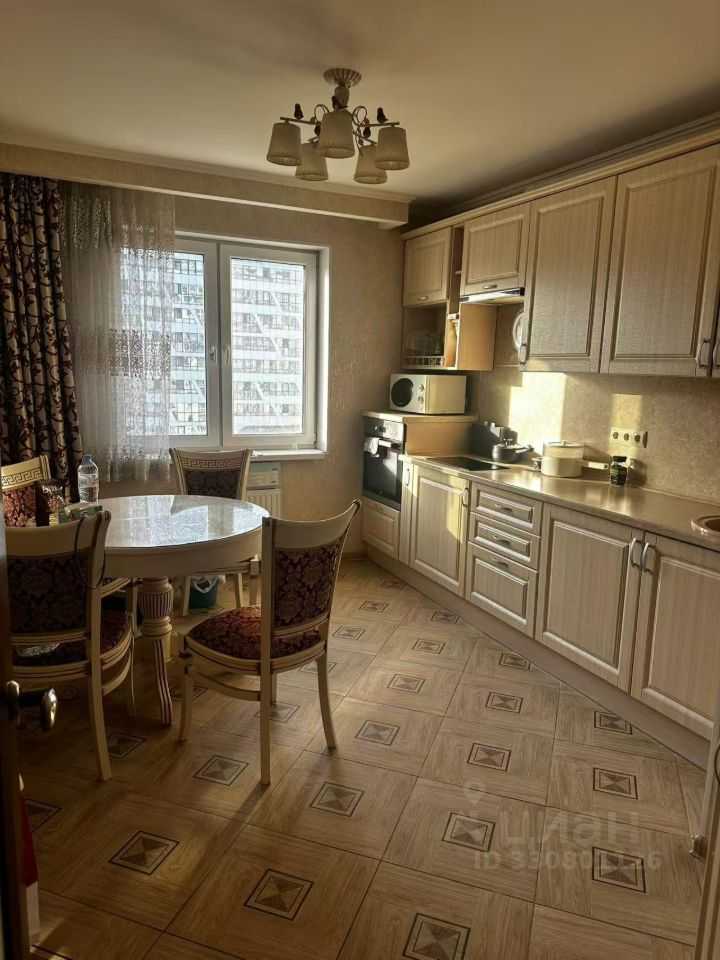 2-комнатная квартира, 65 м²