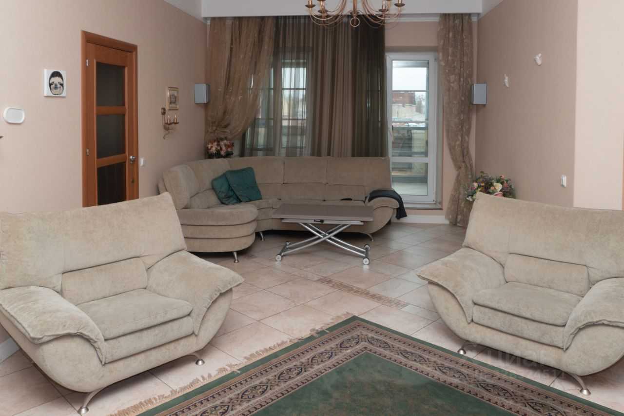 4-комнатная квартира, 144 м²