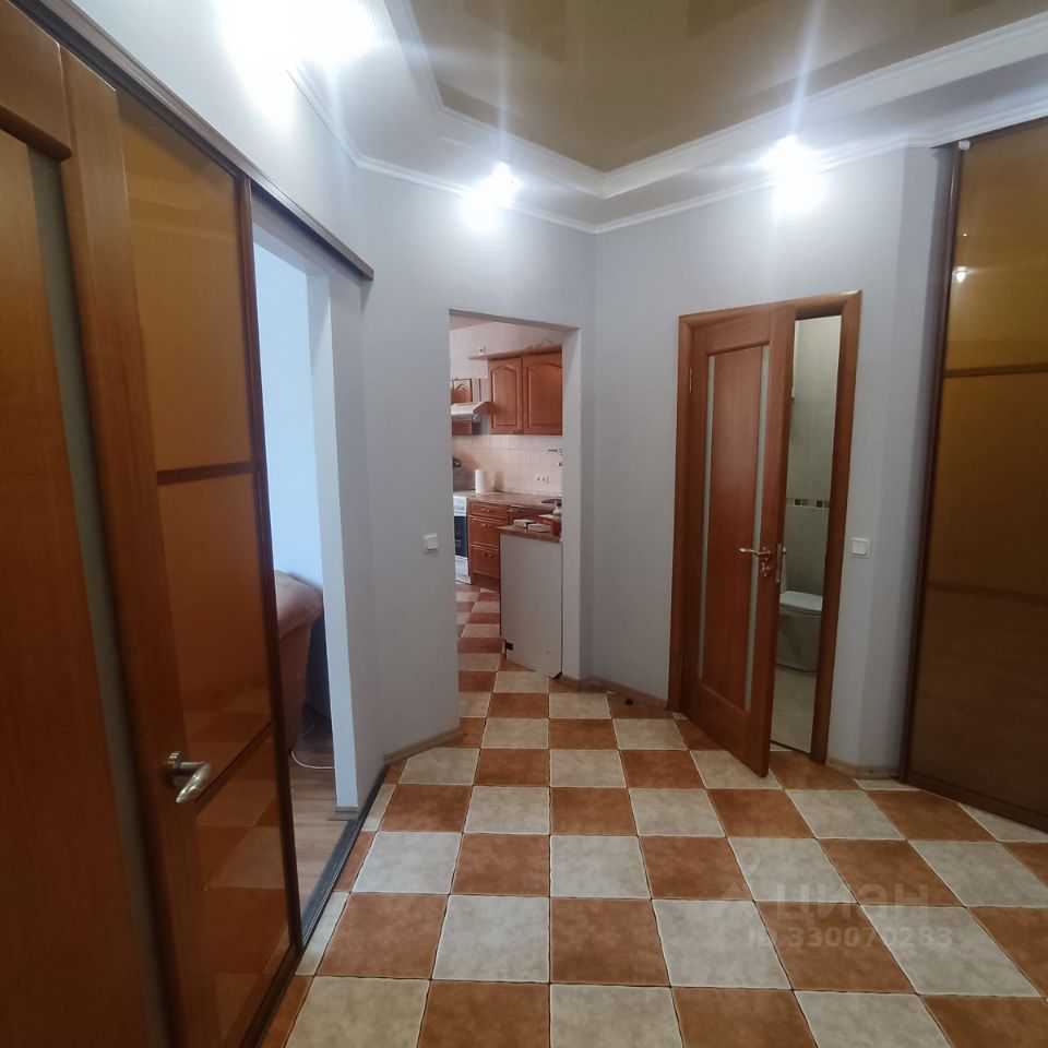 2-комнатная квартира, 70 м² — фотография 3