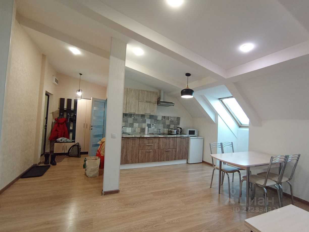 2-комнатная квартира, 80 м² — фотография 3