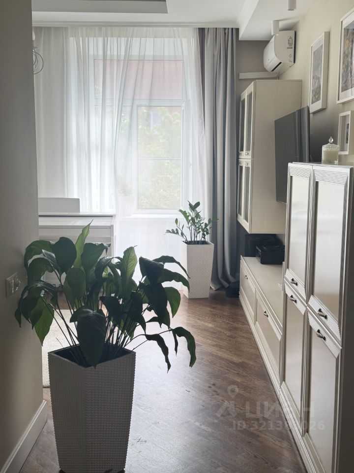 4-комнатная квартира, 112 м² — фотография 3