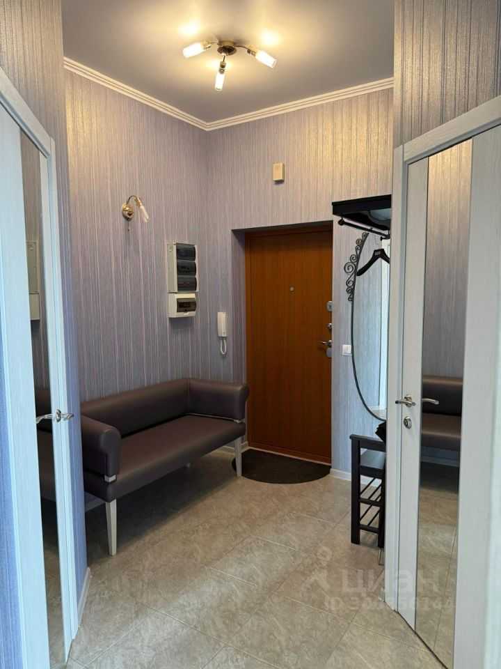 2-комнатная квартира, 69 м² — фотография 2