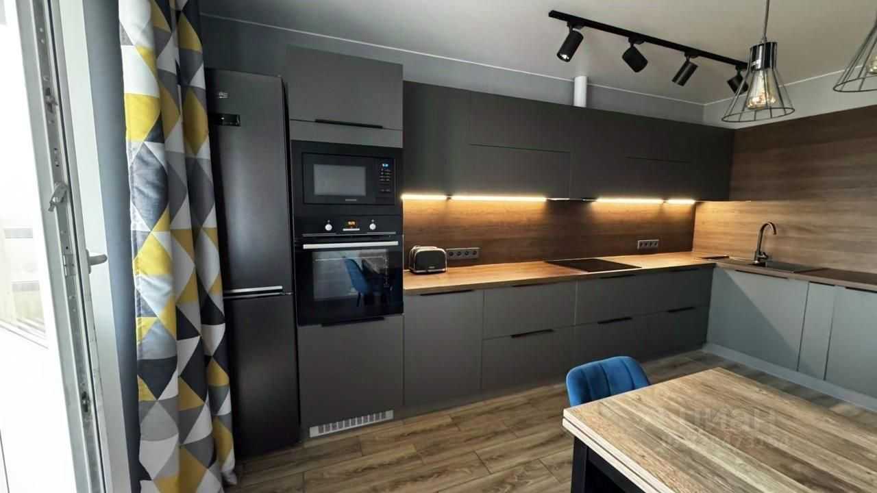 2-комнатная квартира, 85 м² — фотография 3