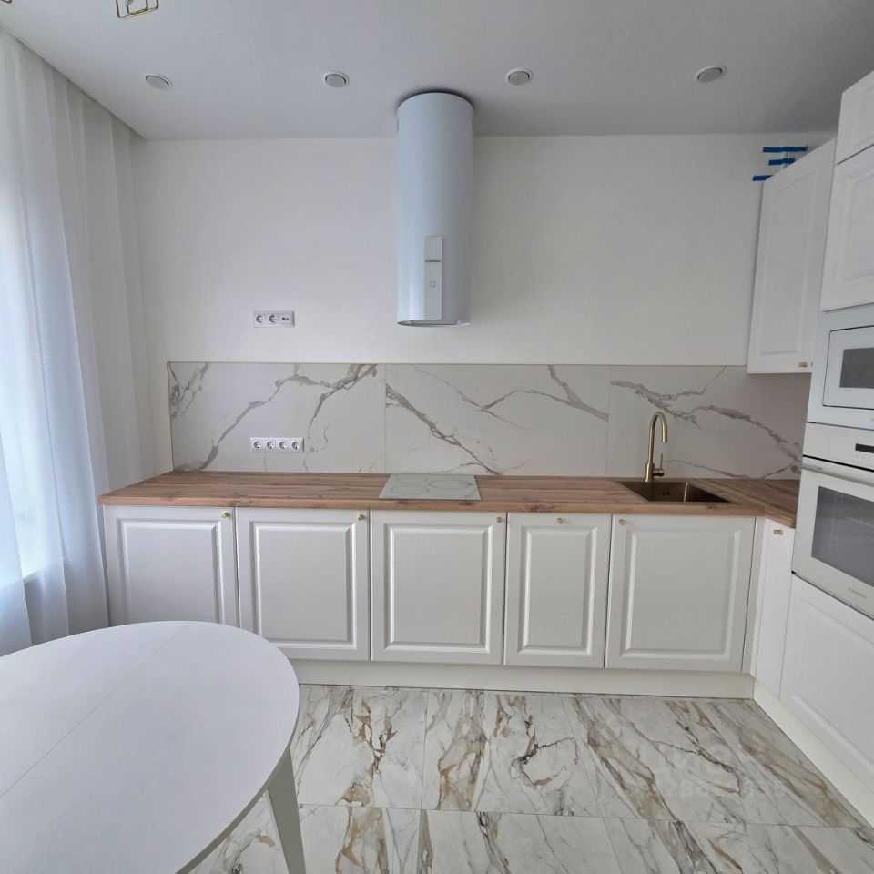 2-комнатная квартира, 57 м² — фотография 2