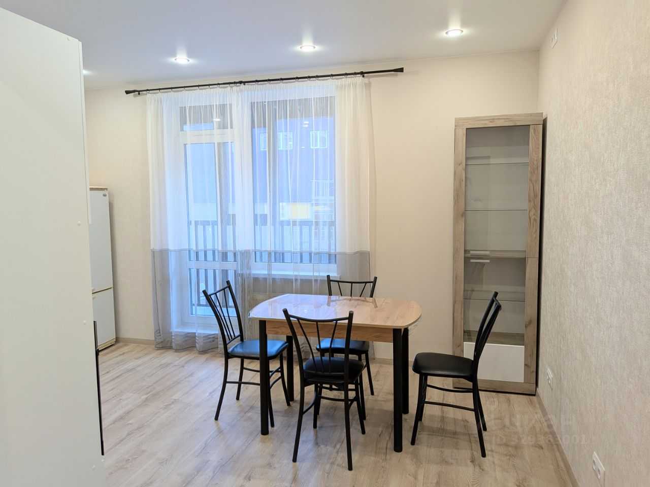 2-комнатная квартира, 65 м² — фотография 3