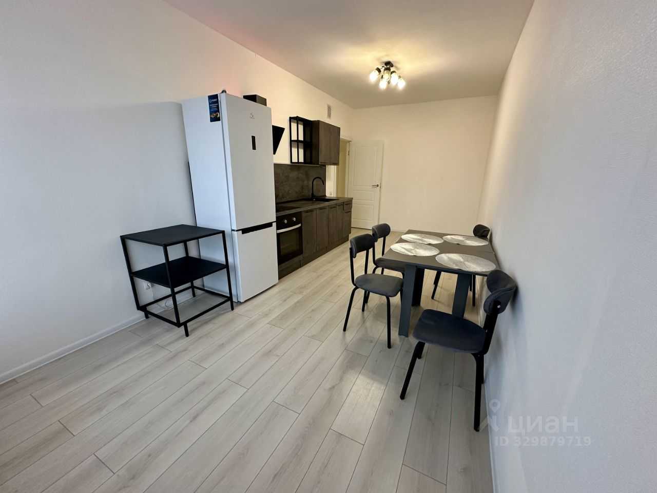 4-комнатная квартира, 90 м² — фотография 2