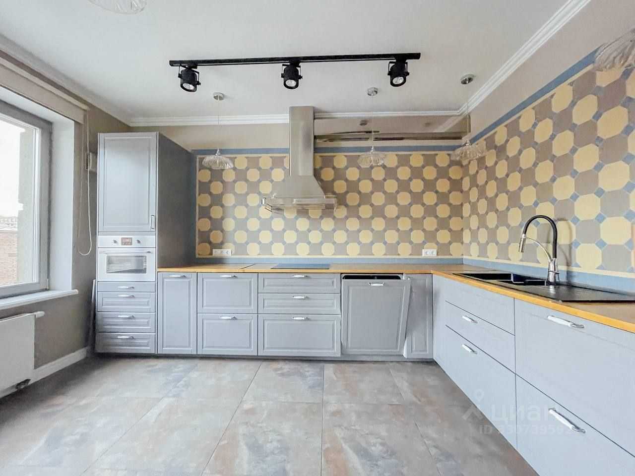3-комнатная квартира, 108 м² — фотография 2