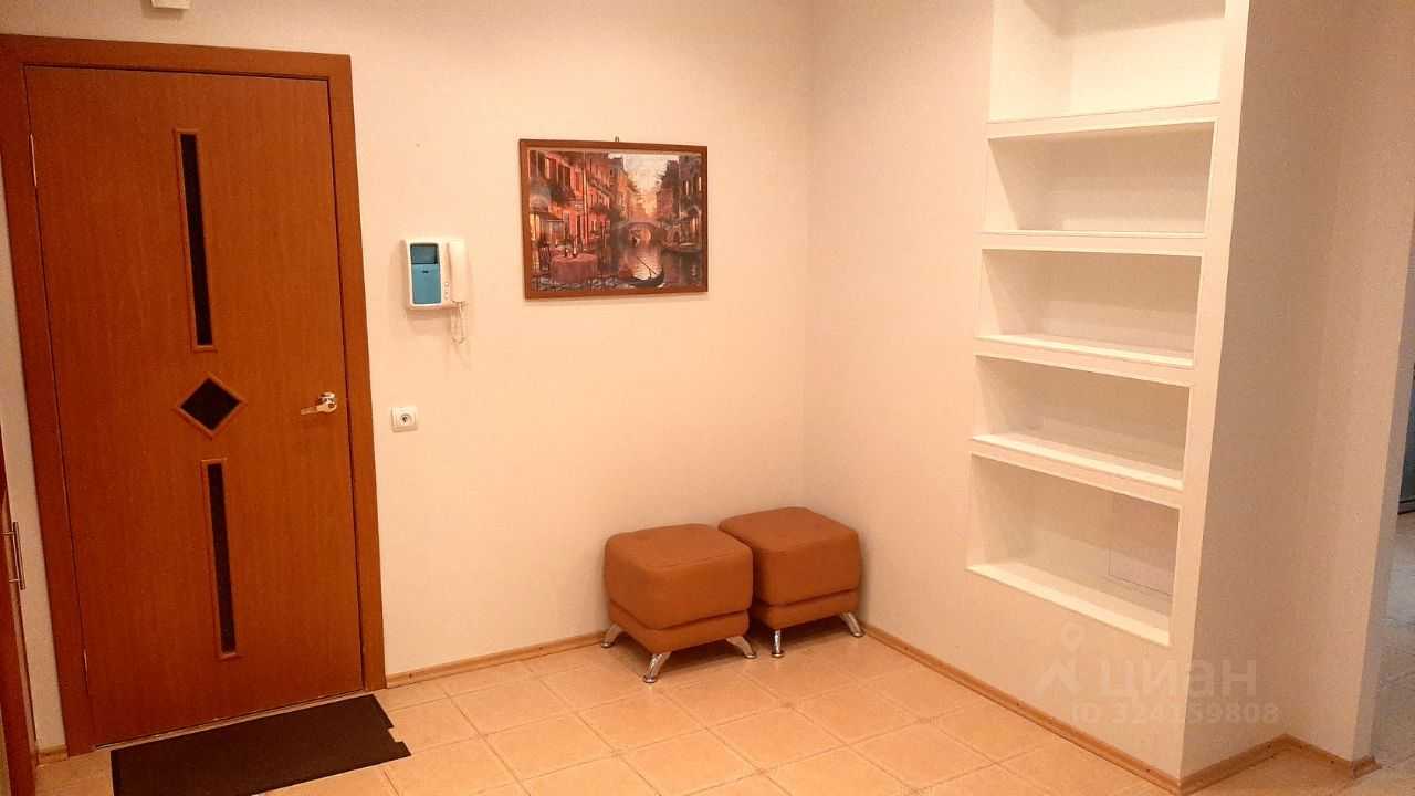 2-комнатная квартира, 67,5 м² — фотография 2
