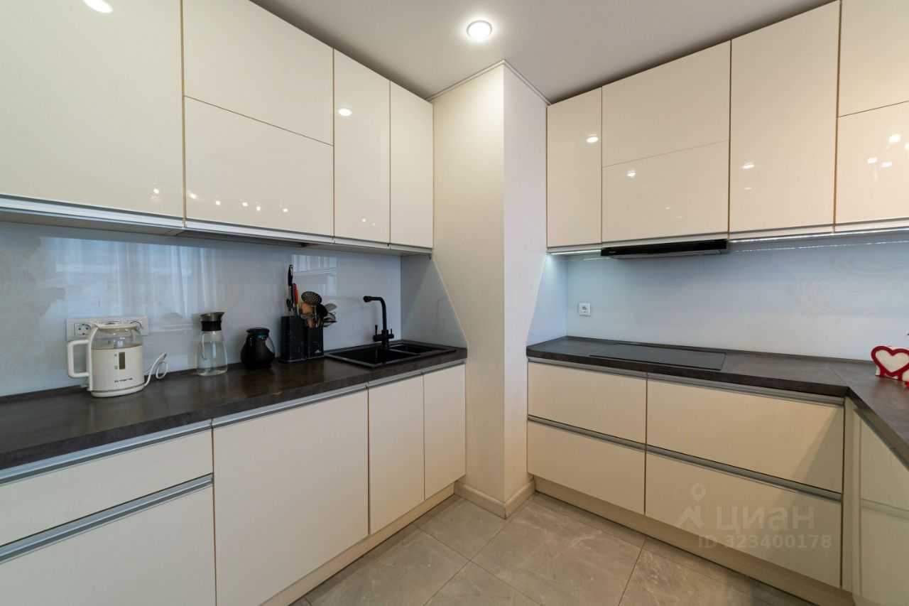 4-комнатная квартира, 90 м² — фотография 3