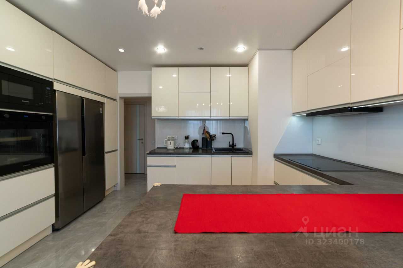 4-комнатная квартира, 90 м²
