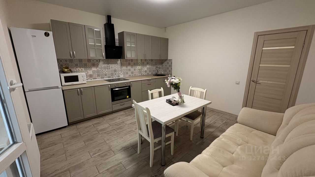 2-комнатная квартира, 65 м² — фотография 3
