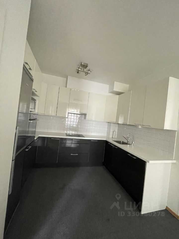 3-комнатная квартира, 65 м² — фотография 2
