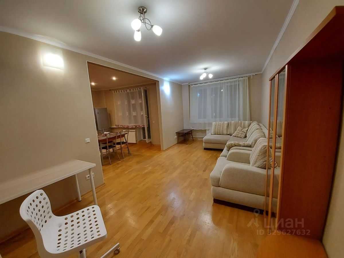 2-комнатная квартира, 71 м² — фотография 3