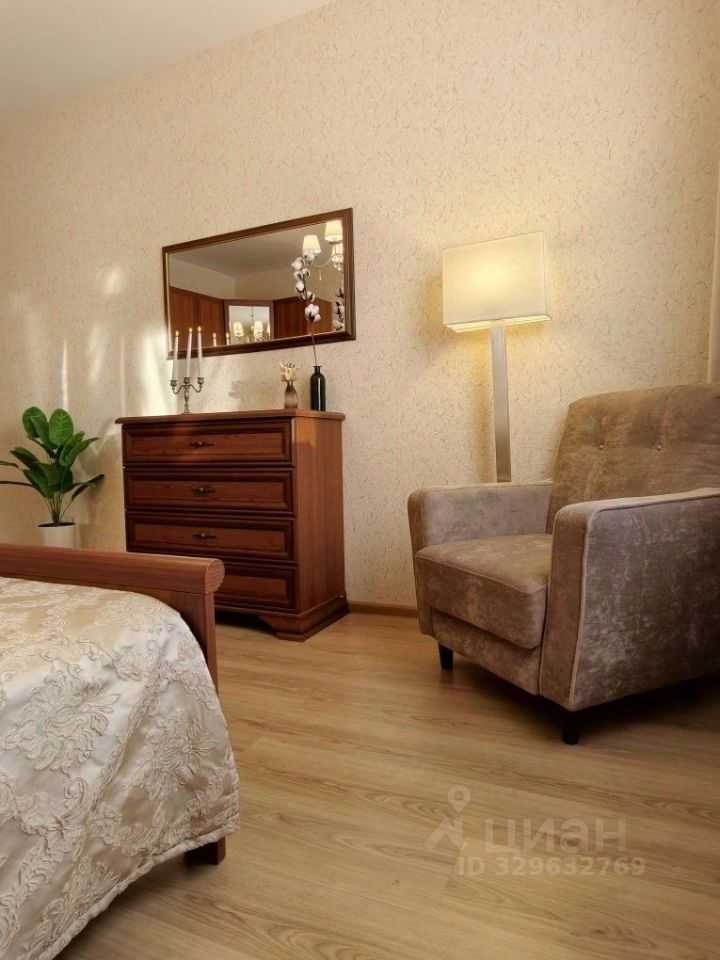 2-комнатная квартира, 64 м² — фотография 3