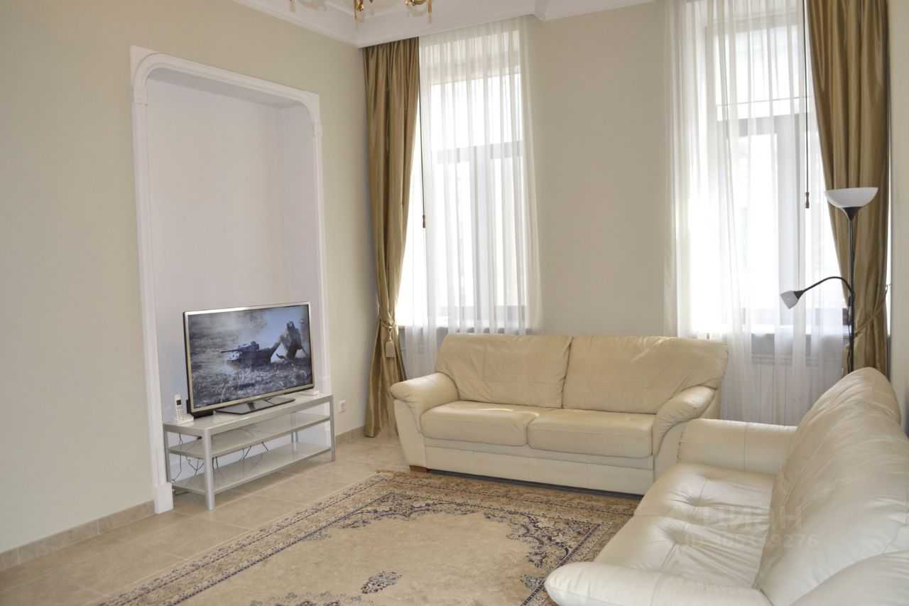 4-комнатная квартира, 130 м²