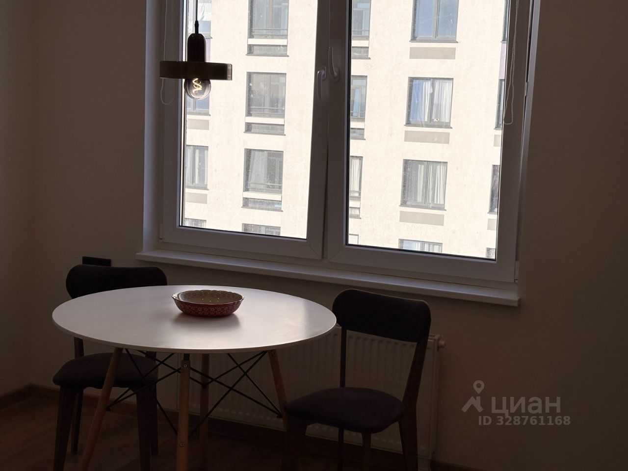1-комнатная квартира, 50,4 м² — фотография 2