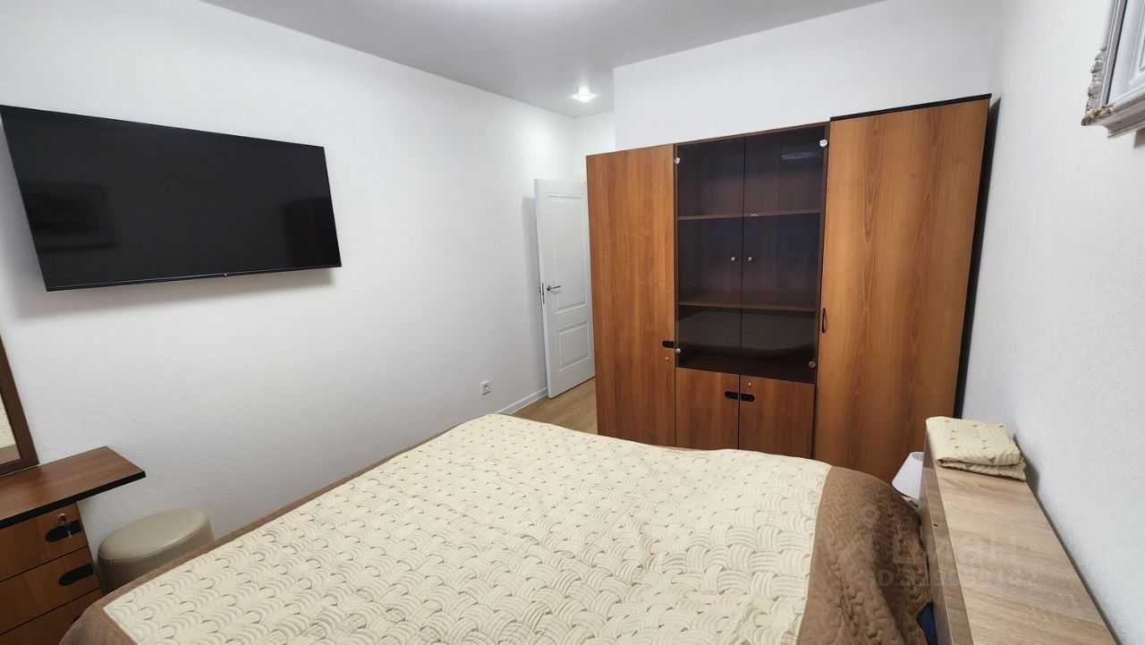 1-комнатная квартира, 37 м² — фотография 2