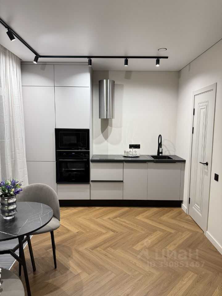 1-комнатная квартира, 32 м² — фотография 3