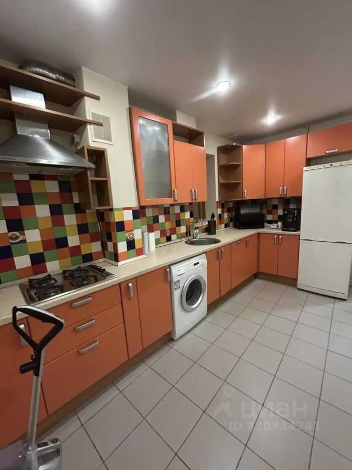 2-комнатная квартира, 92,5 м² — фотография 2