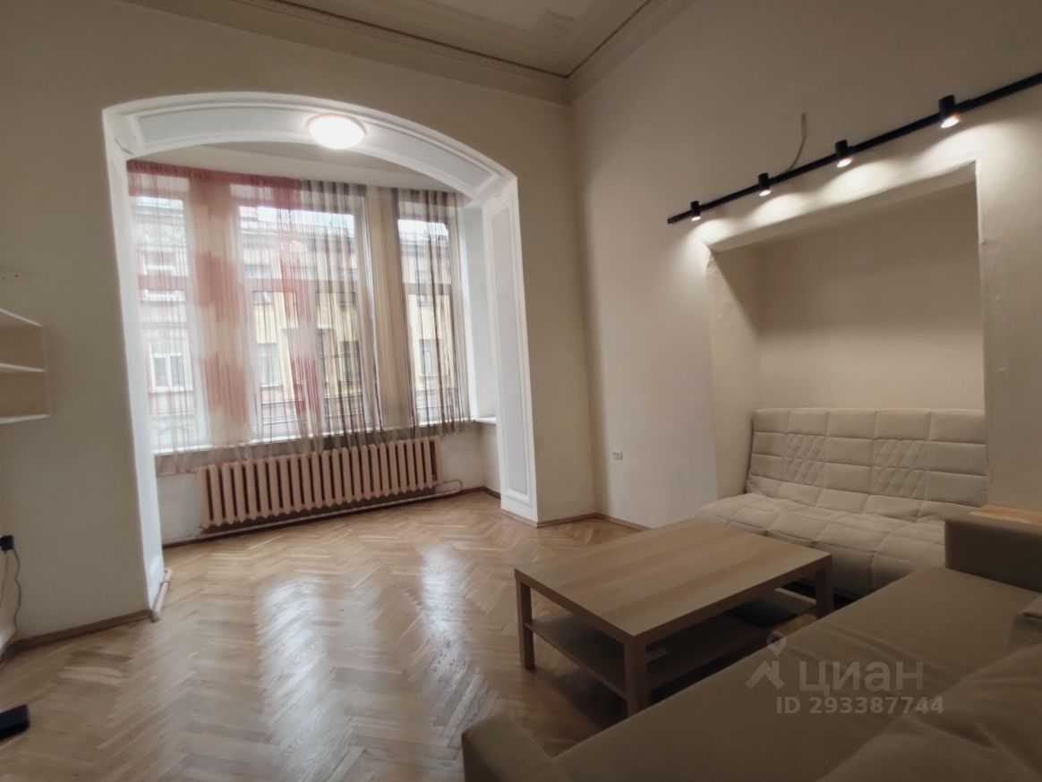 2-комнатная квартира, 54 м² — фотография 2