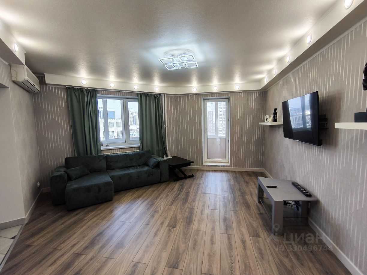 5-комнатная квартира, 140 м²