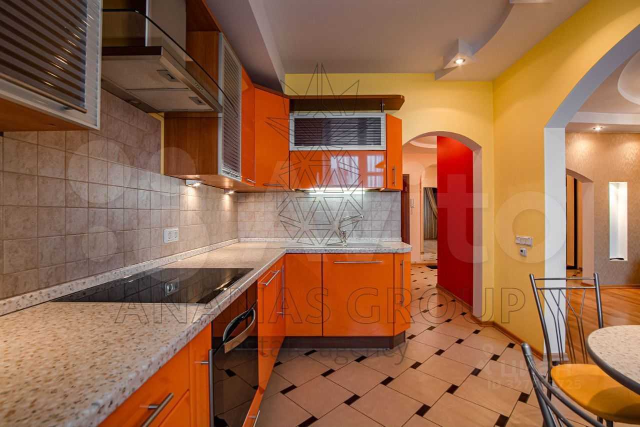 2-комнатная квартира, 70 м² — фотография 3