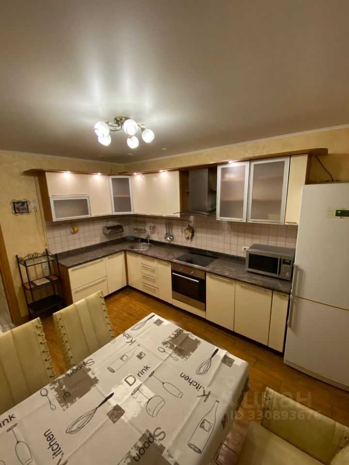 2-комнатная квартира, 60 м²