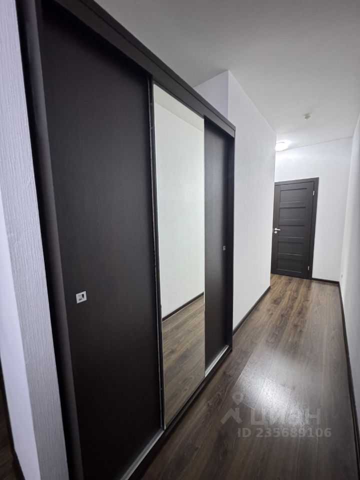 2-комнатная квартира, 56 м² — фотография 3