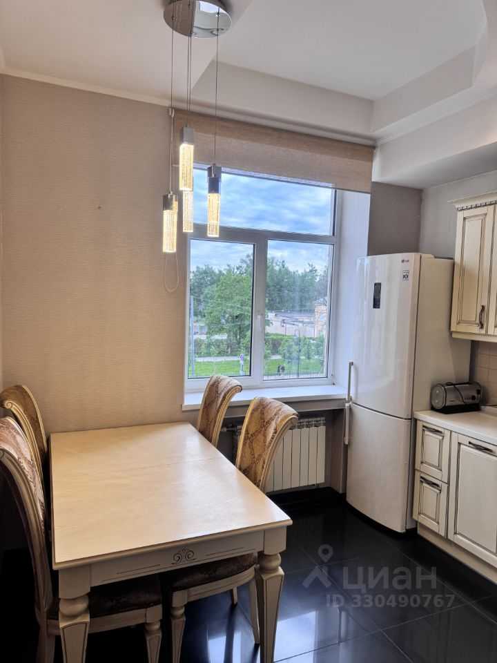 2-комнатная квартира, 60 м²
