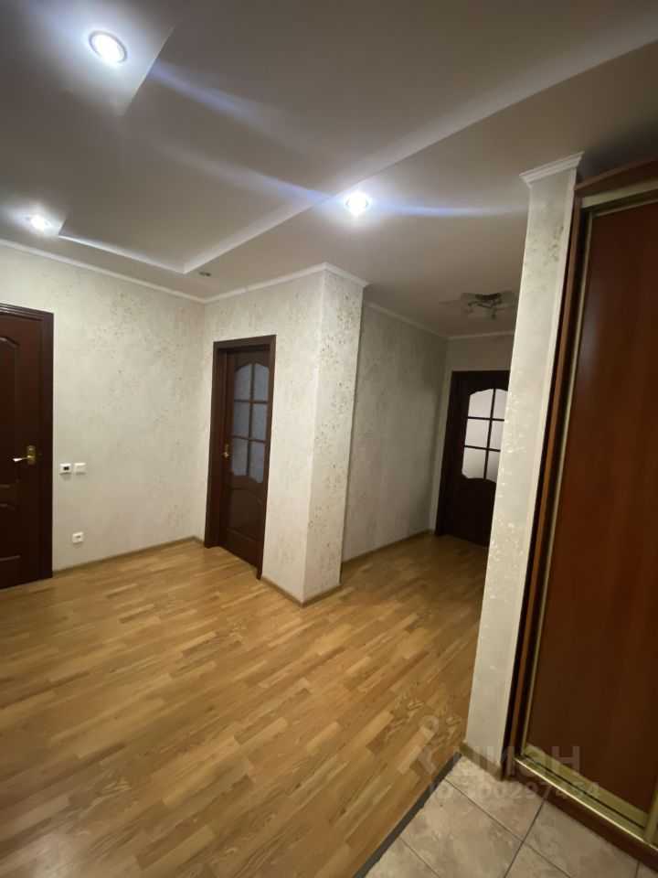 2-комнатная квартира, 78 м² — фотография 2
